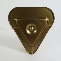 Tomco Seed Corn Triangular Vintage Metal Ashtray: Bottom - Click to enlarge