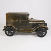 1974 Banthrico 1924 Ford Model T Metal Coin Car Bank: Right - Click to enlarge