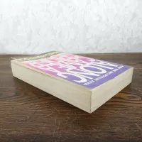Along Came a Spider by James Patterson Paperback Book: Top Pages - Click to enlarge