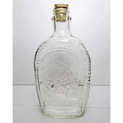 Marching Soldiers playing Instruments 1976 Log Cabin Pancake Syrup Bottle: Back