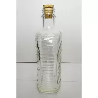 Marching Soldiers playing Instruments 1976 Log Cabin Pancake Syrup Bottle: Right - Click to enlarge