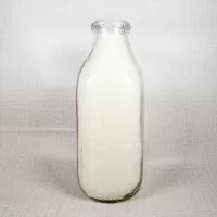 Thiele Dairy Vintage ACL Glass Quart Milk Bottle: Left - Click to enlarge