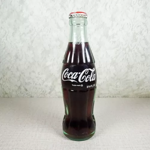 No Location Vintage 6-1/2 oz. Full Coke Bottle: Front
