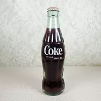 No Location Vintage 6-1/2 oz. Full Coke Bottle: Back - Click to enlarge