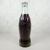 Tempe Arizona vintage 6 oz full hobbleskirt no refill Coke bottle. Red Coca Cola Classic cap: Back - Click to enlarge