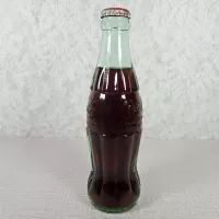 Peoria Illinois Full Coke Bottle with Coke Classic Cap: Right - Click to enlarge