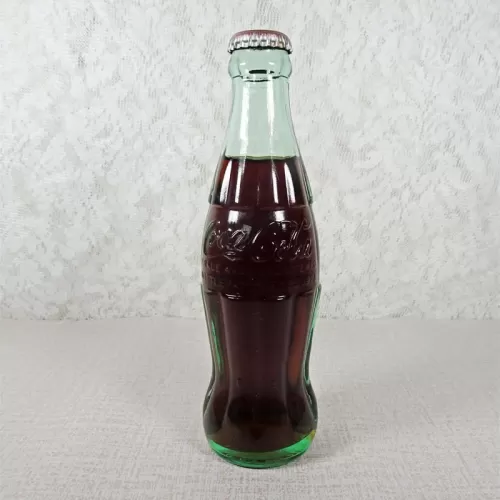 Ottumwa Iowa Full 8 oz. Vintage Coke Bottle: Front