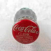 Ottumwa Iowa Full 8 oz. Vintage Coke Bottle: Top - Click to enlarge