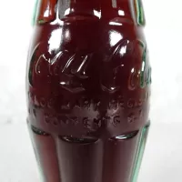 Louisville Kentucky Full 8 oz. Full Coke Bottle: Contents - Click to enlarge
