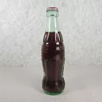 Boston Massachusetts 8 oz. Full Coke Bottle: Right - Click to enlarge