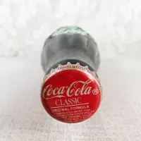 Boston Massachusetts 8 oz. Full Coke Bottle: Top - Click to enlarge