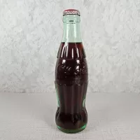 St. Louis Missouri Vintage 8 oz. Full Coke Bottle: Back - Click to enlarge