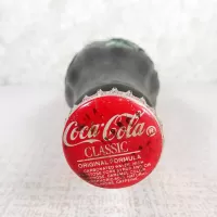 Las Vegas Nevada Vintage 6 oz. Full Coke Bottle: Top - Click to enlarge