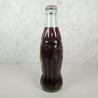 Las Vegas Nevada Vintage 8 oz. Full Coke Bottle: Front - Click to enlarge