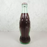 Las Vegas Nevada Vintage 8 oz. Full Coke Bottle: Left - Click to enlarge