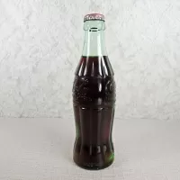 Charlotte North Carolina Vintage 6 oz. Full Coke Bottle: Left - Click to enlarge