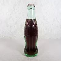 Austin Texas Vintage 8 oz. Full Coke Bottle: Right - Click to enlarge