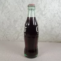 Beaumont Texas Vintage 6-1/2 oz. Full Coke Bottle: Left - Click to enlarge