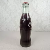 Houston Texas Vintage 6-1/2 oz. Full Coke Bottle: Right - Click to enlarge