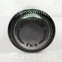 Houston Texas Vintage 6-1/2 oz. Full Coke Bottle: Bottom - Click to enlarge