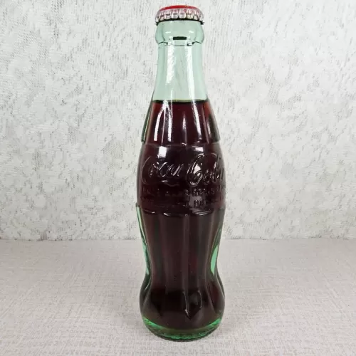 Charlottesville Virginia Vintage 8 oz. Full Coke Bottle: Front