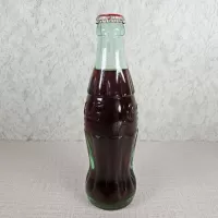 Charlottesville Virginia Vintage 8 oz. Full Coke Bottle: Right - Click to enlarge