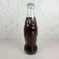 Charlottesville Virginia Vintage 8 oz. Full Coke Bottle: Left - Click to enlarge