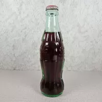 Washington DC Vintage 8 oz. Full Coke Bottle: Left - Click to enlarge