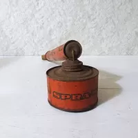 Spra-Well Vintage Bug Sprayer with Metal Tank: Front - Click to enlarge