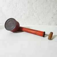 Spra-Well Vintage Bug Sprayer with Metal Tank: Bottom - Click to enlarge