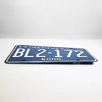 1973 Kentucky state commercial license plate BL2-172: Side - Click to enlarge