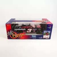 Dale Earnhardt Sr 1:24 1998 Kenner No. 3 Goodwrench Car: In Box - Click to enlarge
