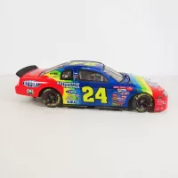 Nascar Jeff Gordon 1998 Rainbow No 24 Action Diecast Car: Right - Click to enlarge