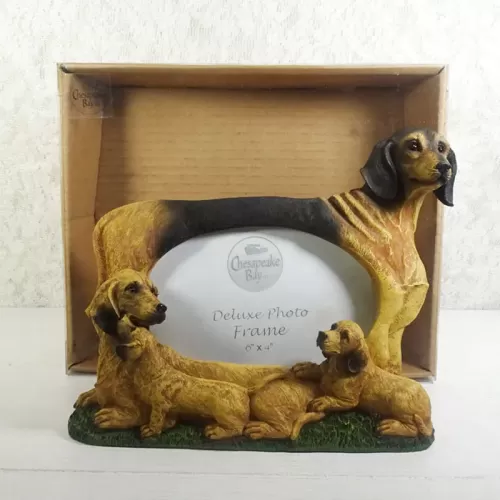Dachshund dog and puppies polyresin figurine photo frame holds one 6x4 picture: With Box