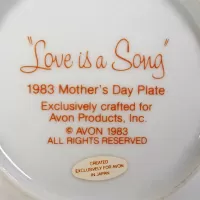 Avon 1983 Mothers Day Plate Titled Love is a Song: Words - Click to enlarge