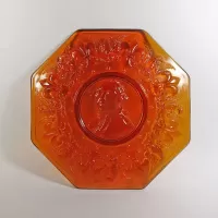 George Washington Vintage Octagon Amber Glass Plate: Bottom - Click to enlarge