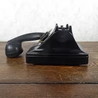 1940s Vintage Bell Western Electric F1 Black Rotary Phone: Left - Click to enlarge