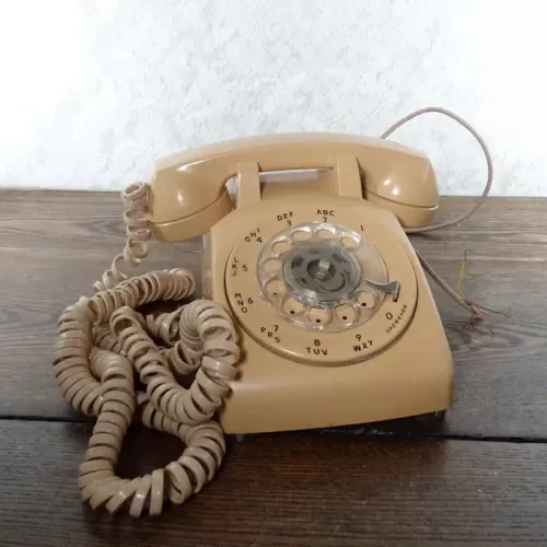 1978 Stromberg Carlson Beige Rotary Dial Desk Phone: Front