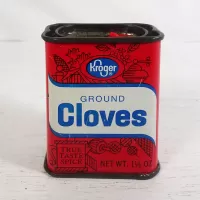 Kroger Ground Cloves True Taste Vintage Metal Spice Tin: Front - Click to enlarge