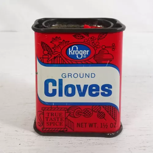 Kroger Ground Cloves True Taste Vintage Metal Spice Tin: Front