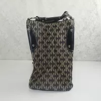 Letter K Pattern Vinyl Handbag or Tote with Wallet: Right - Click to enlarge